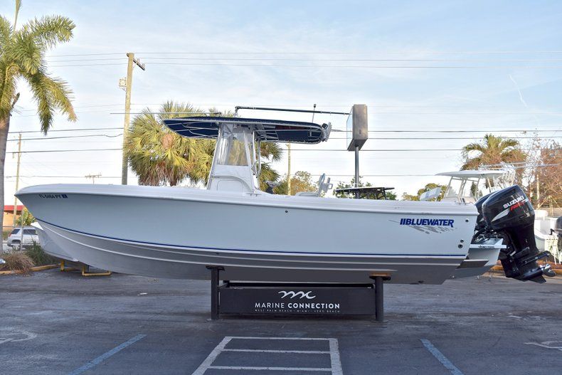 Thumbnail 4 for Used 2005 Bluewater 2850 CC Center Console boat for sale in West Palm Beach, FL