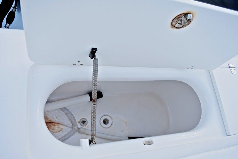 Thumbnail 13 for Used 2005 Bluewater 2850 CC Center Console boat for sale in West Palm Beach, FL