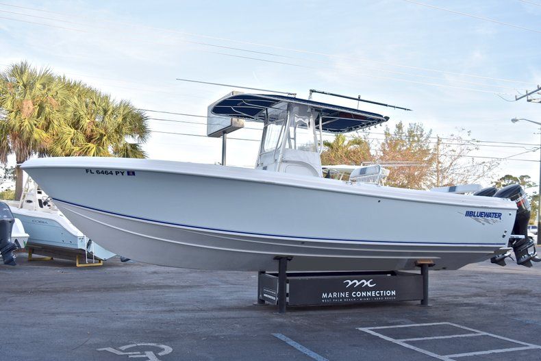 Thumbnail 3 for Used 2005 Bluewater 2850 CC Center Console boat for sale in West Palm Beach, FL