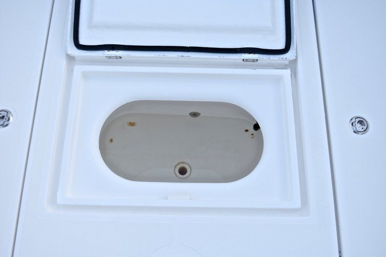 Thumbnail 19 for Used 2005 Bluewater 2850 CC Center Console boat for sale in West Palm Beach, FL