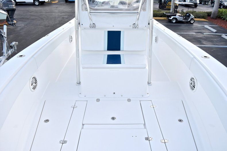Thumbnail 47 for Used 2005 Bluewater 2850 CC Center Console boat for sale in West Palm Beach, FL