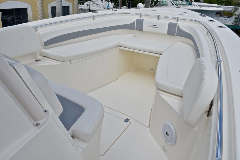 Thumbnail 52 for New 2018 Cobia 301 CC Center Console boat for sale in West Palm Beach, FL