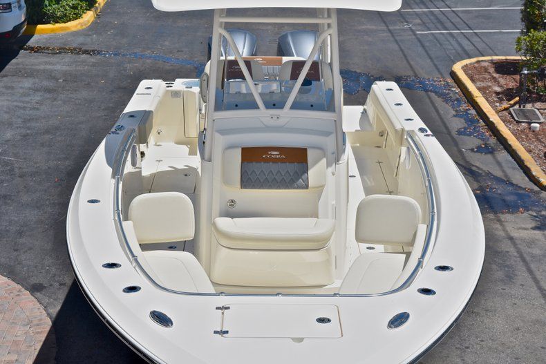 Thumbnail 12 for New 2018 Cobia 301 CC Center Console boat for sale in West Palm Beach, FL