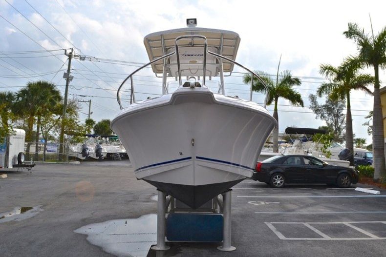 Thumbnail 3 for Used 2005 Pro-Line 23 Sport Center Console boat for sale in West Palm Beach, FL