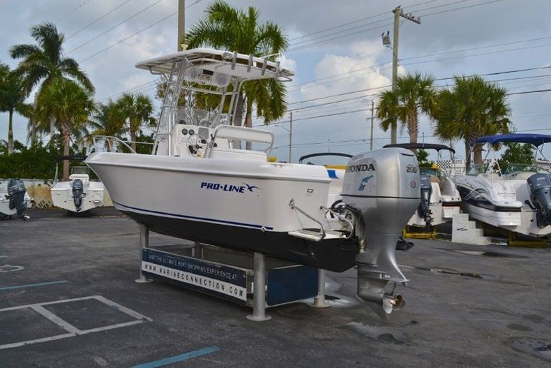 Thumbnail 7 for Used 2005 Pro-Line 23 Sport Center Console boat for sale in West Palm Beach, FL