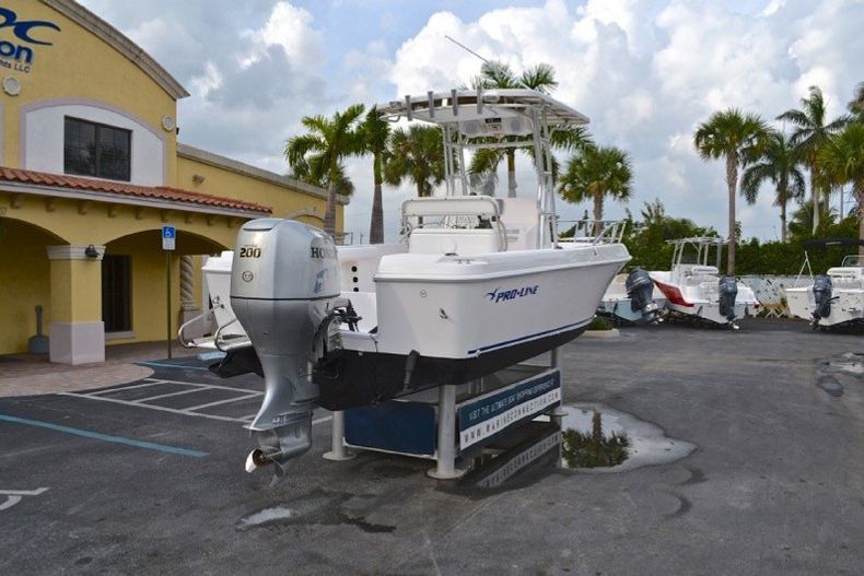 Thumbnail 9 for Used 2005 Pro-Line 23 Sport Center Console boat for sale in West Palm Beach, FL