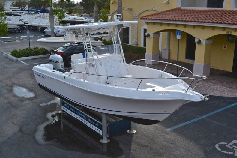 Thumbnail 74 for Used 2005 Pro-Line 23 Sport Center Console boat for sale in West Palm Beach, FL