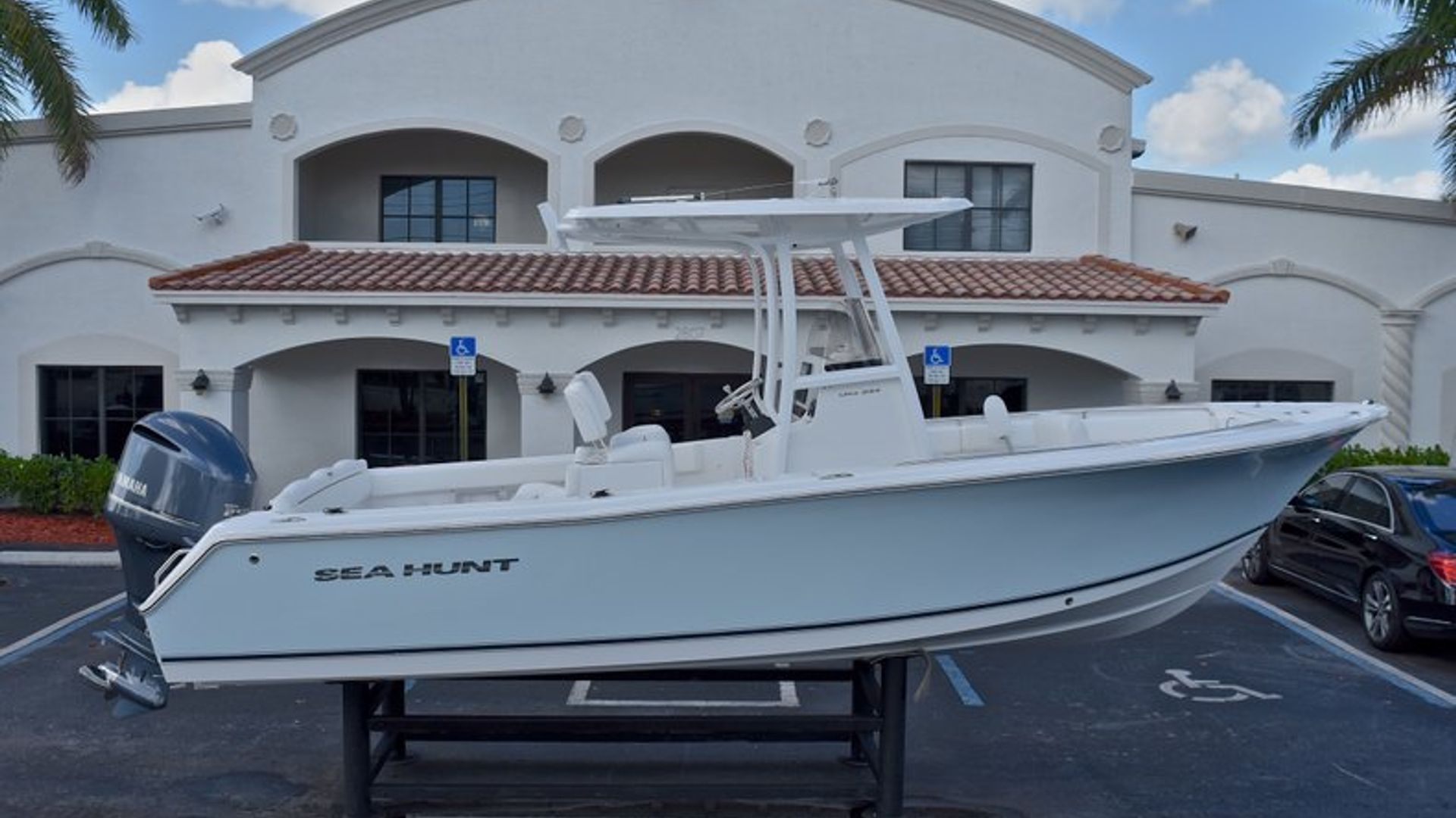 Used 2015 Sea Hunt 234 Ultra #0776 image 1