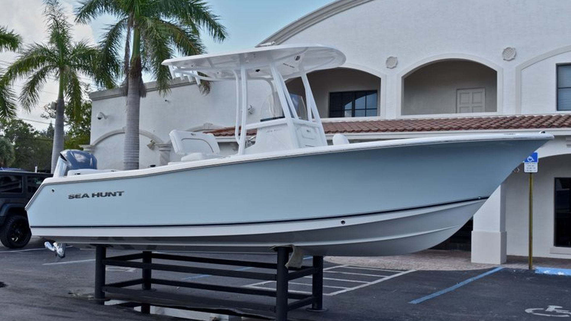 Used 2015 Sea Hunt 234 Ultra #0776 image 2