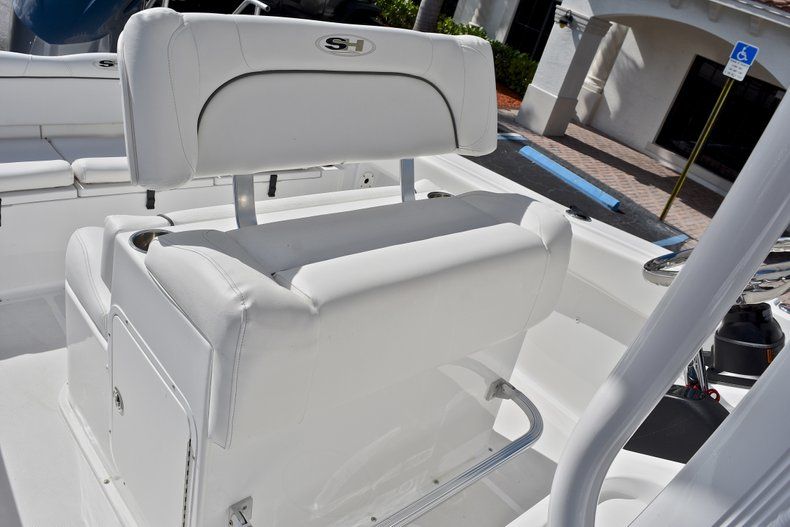 Thumbnail 29 for Used 2015 Sea Hunt 234 Ultra boat for sale in West Palm Beach, FL