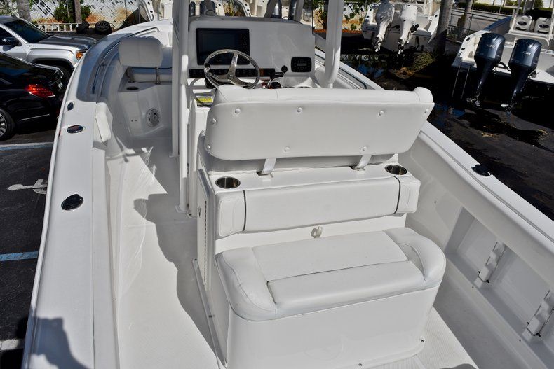 Thumbnail 10 for Used 2015 Sea Hunt 234 Ultra boat for sale in West Palm Beach, FL