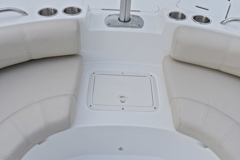 Thumbnail 40 for New 2017 Hurricane 188 SunDeck Sport OB boat for sale in West Palm Beach, FL