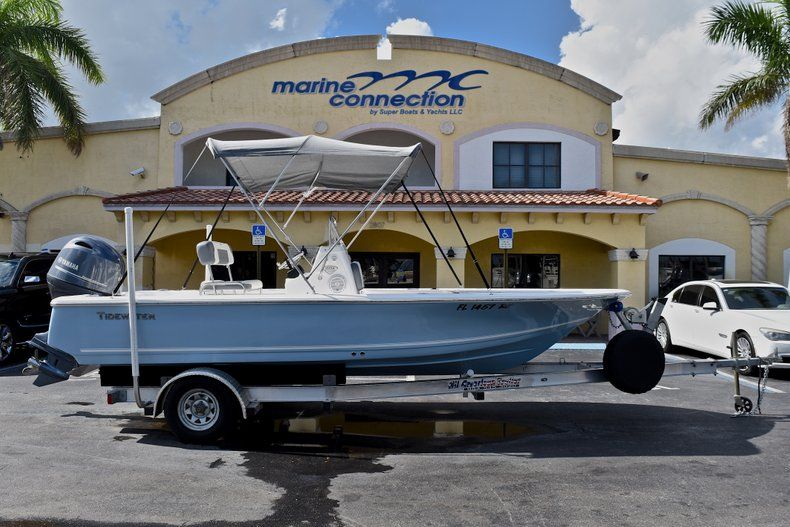 Used 2017 Tidewater 1910 Bay Max boat for sale in West Palm Beach, FL