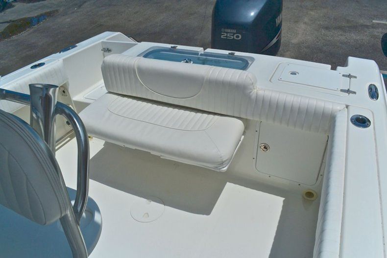 Thumbnail 46 for Used 2008 Sea Hunt Triton 240 Center Console boat for sale in West Palm Beach, FL