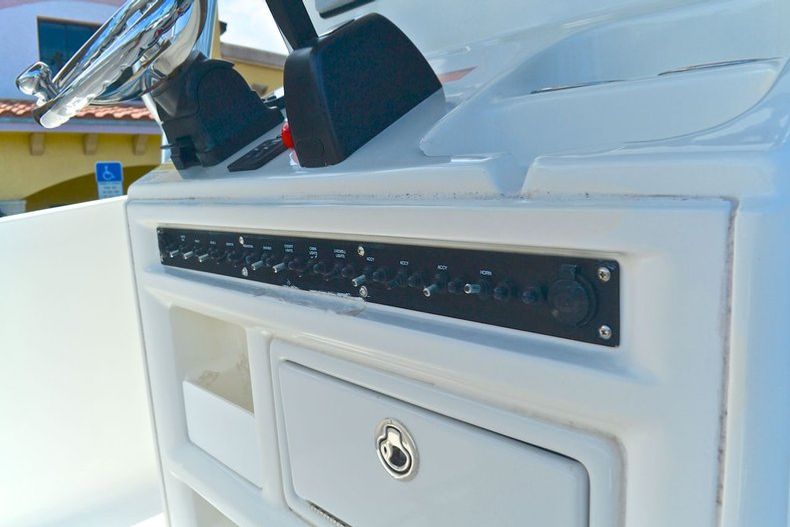 Thumbnail 55 for Used 2008 Sea Hunt Triton 240 Center Console boat for sale in West Palm Beach, FL