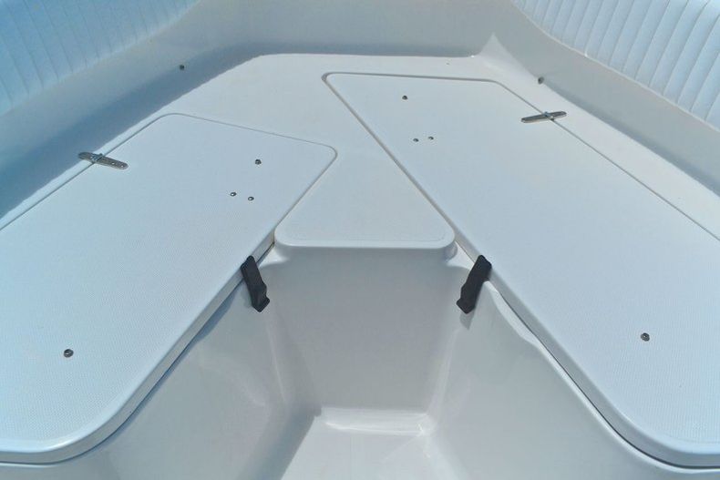 Thumbnail 74 for Used 2008 Sea Hunt Triton 240 Center Console boat for sale in West Palm Beach, FL