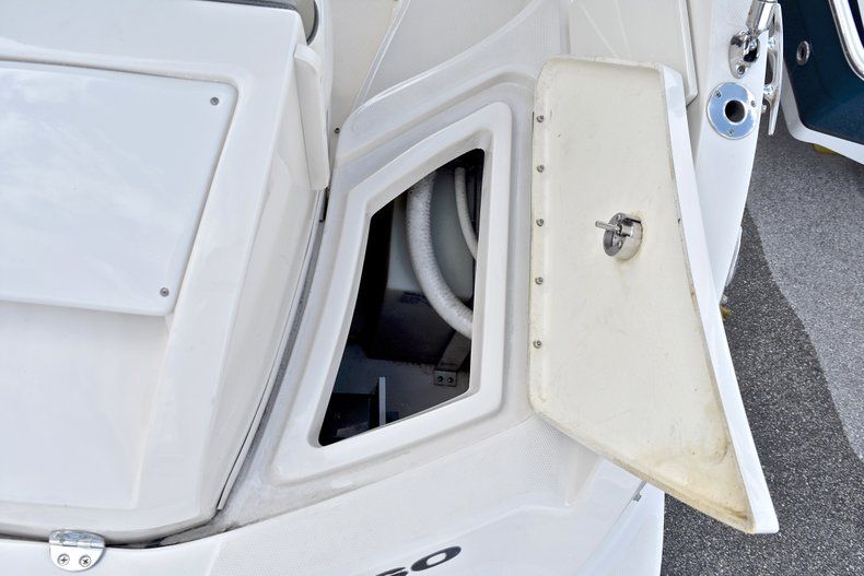 Thumbnail 14 for Used 2007 Sea Ray 260 Sundeck boat for sale in Fort Lauderdale, FL