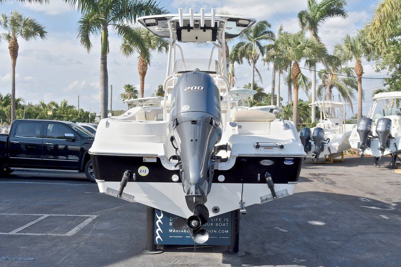 Thumbnail 6 for Used 2016 NauticStar 2302 Legacy CC boat for sale in West Palm Beach, FL