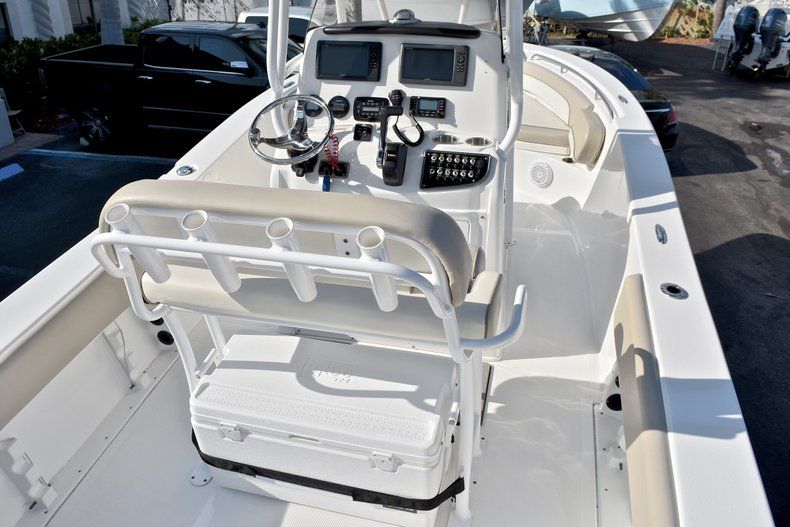 Thumbnail 8 for Used 2016 NauticStar 2302 Legacy CC boat for sale in West Palm Beach, FL