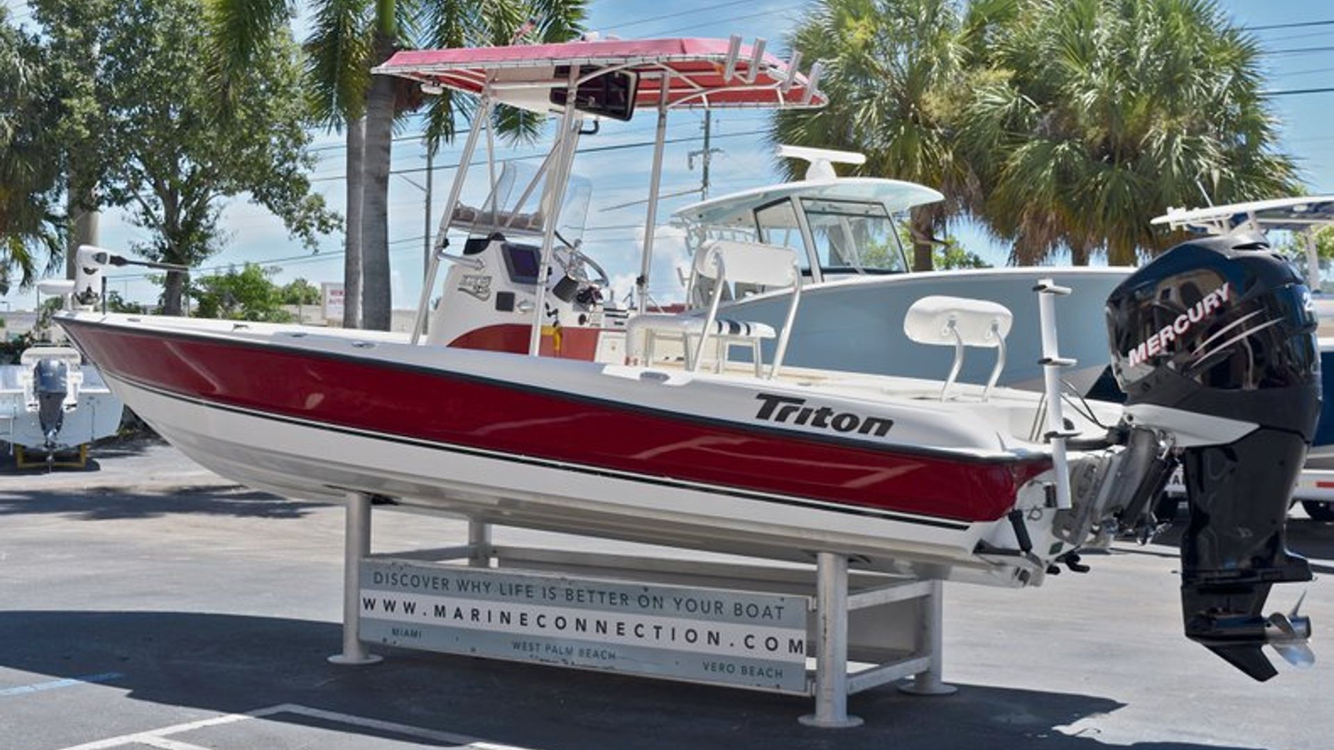 Used 2005 Triton 240 LTS Bay Boat #S288 image 7