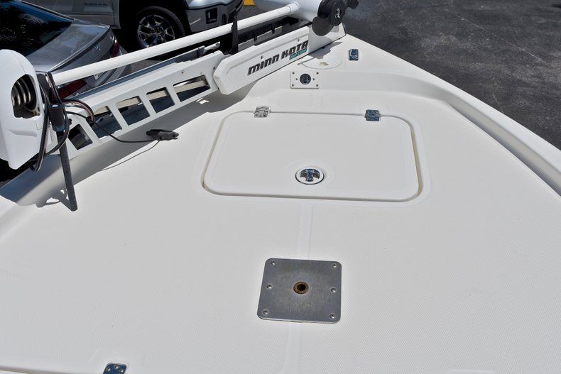 Thumbnail 58 for Used 2005 Triton 240 LTS Bay Boat boat for sale in West Palm Beach, FL