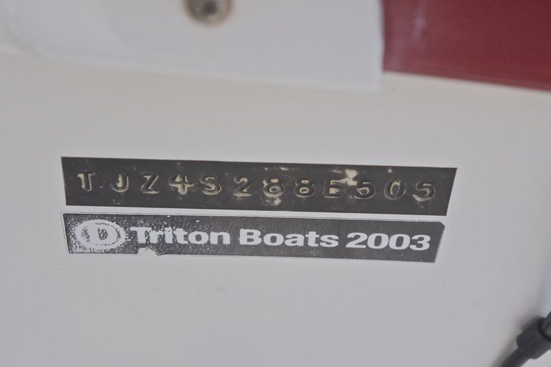 Thumbnail 62 for Used 2005 Triton 240 LTS Bay Boat boat for sale in West Palm Beach, FL