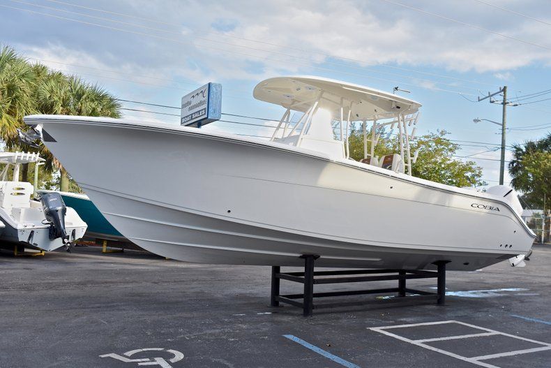 Thumbnail 4 for New 2018 Cobia 301 CC Center Console boat for sale in Miami, FL