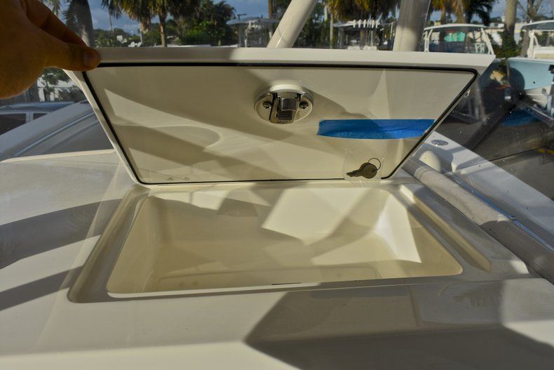 Thumbnail 43 for New 2018 Cobia 301 CC Center Console boat for sale in Miami, FL