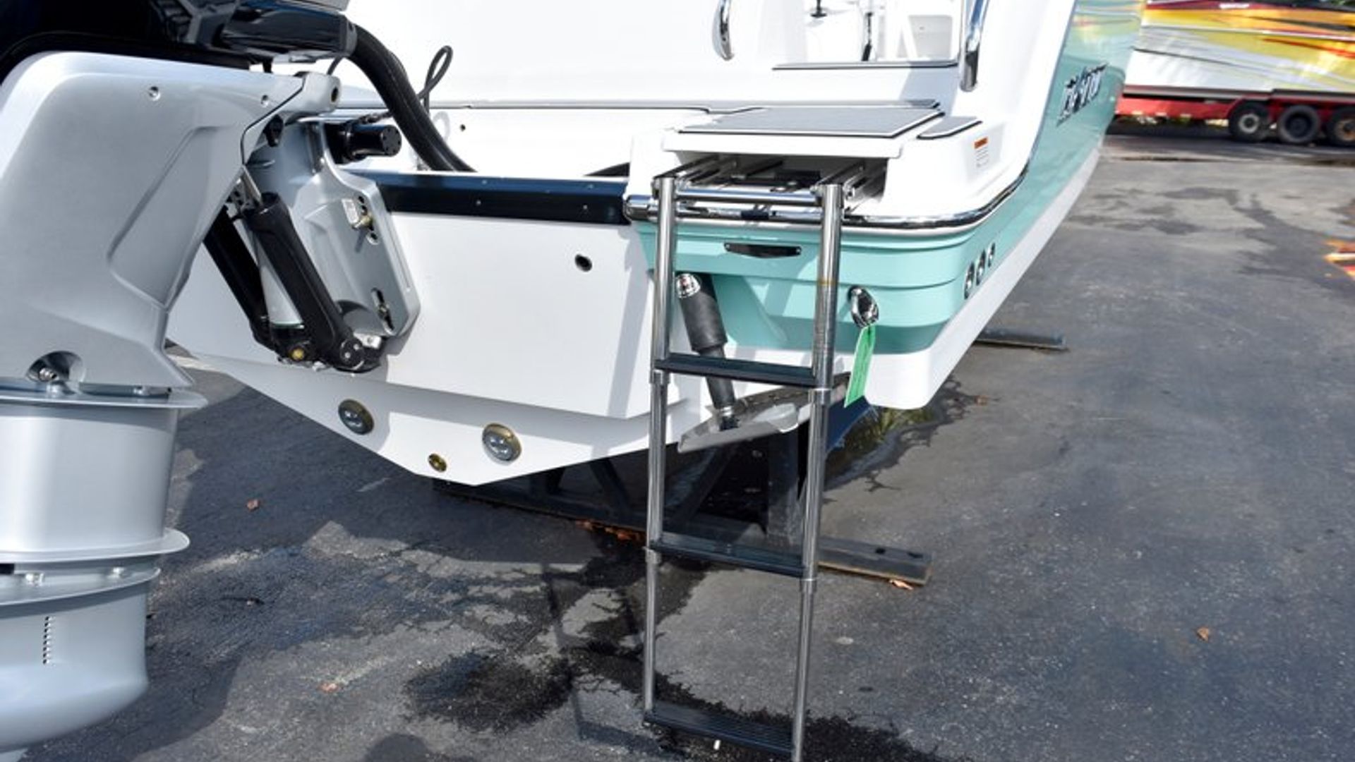 New 2019 Blackfin 242CC Center Console #D145 image 14