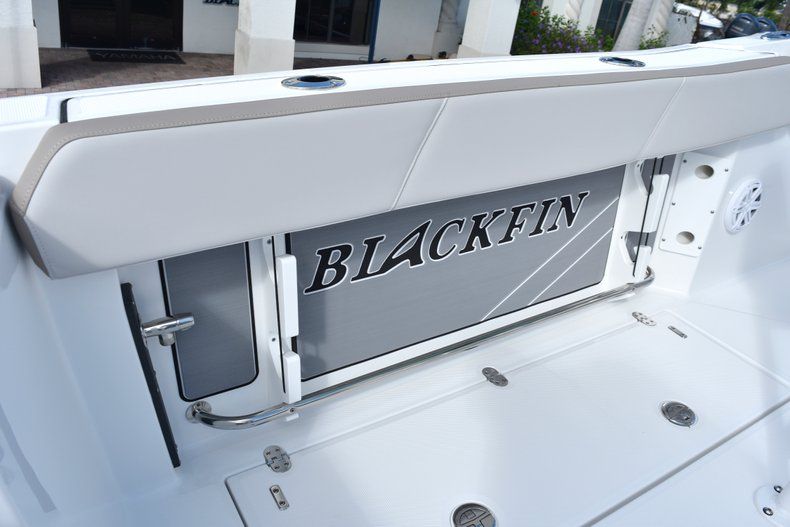 Thumbnail 23 for New 2019 Blackfin 242CC Center Console boat for sale in Vero Beach, FL