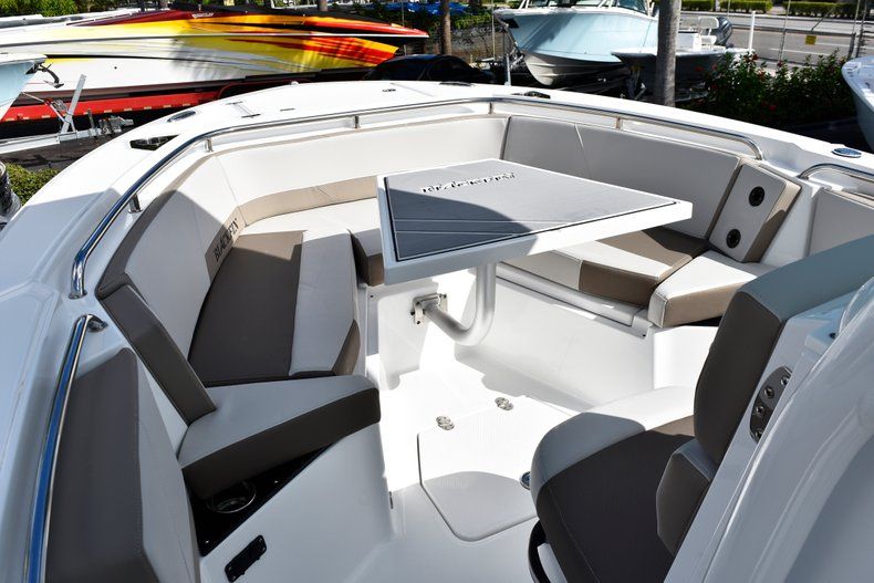 Thumbnail 44 for New 2019 Blackfin 242CC Center Console boat for sale in Vero Beach, FL