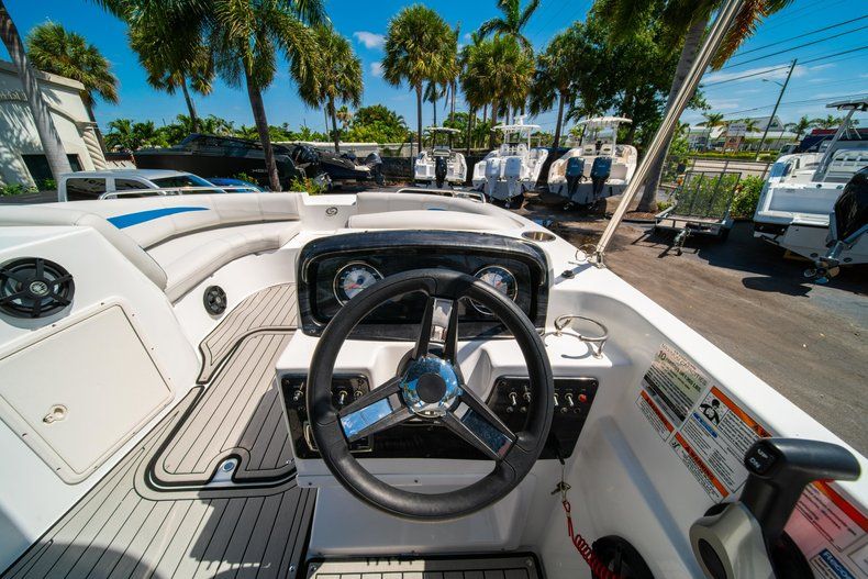 Thumbnail 11 for New 2019 Hurricane 188 SunDeck Sport OB boat for sale in Vero Beach, FL