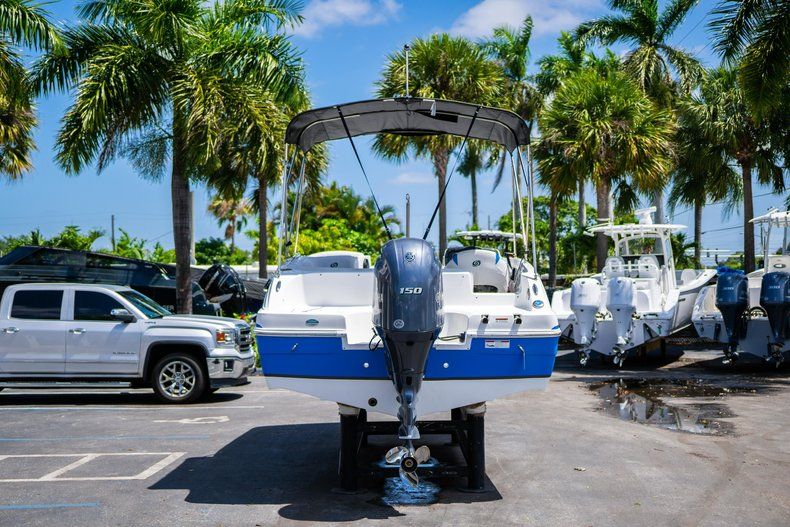 Thumbnail 6 for New 2019 Hurricane 188 SunDeck Sport OB boat for sale in Vero Beach, FL
