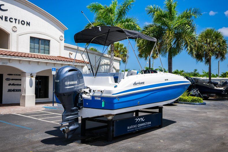 Thumbnail 7 for New 2019 Hurricane 188 SunDeck Sport OB boat for sale in Vero Beach, FL