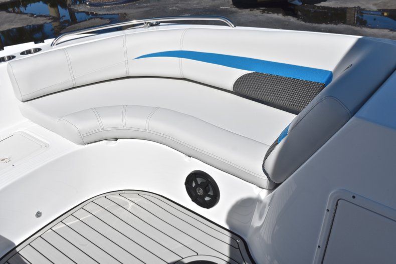 Thumbnail 41 for New 2019 Hurricane 188 SunDeck Sport OB boat for sale in Vero Beach, FL