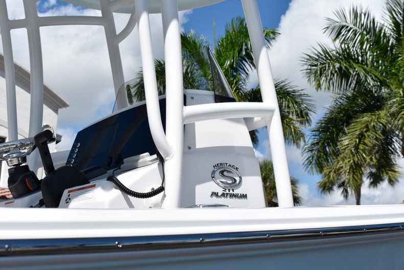 Thumbnail 13 for New 2019 Sportsman Heritage 211 Center Console boat for sale in Fort Lauderdale, FL