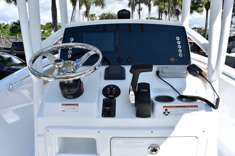 Thumbnail 47 for New 2019 Sportsman Heritage 211 Center Console boat for sale in Fort Lauderdale, FL