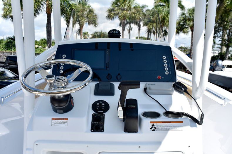 Thumbnail 48 for New 2019 Sportsman Heritage 211 Center Console boat for sale in Fort Lauderdale, FL