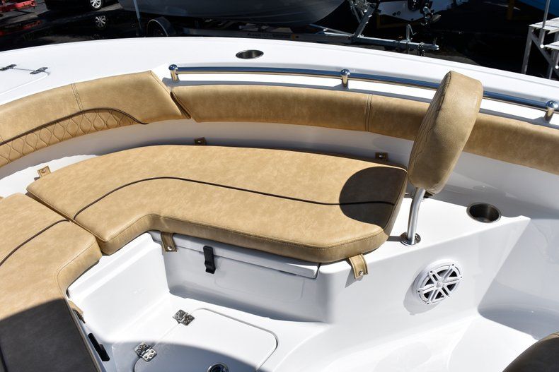 Thumbnail 69 for New 2019 Sportsman Heritage 211 Center Console boat for sale in Fort Lauderdale, FL
