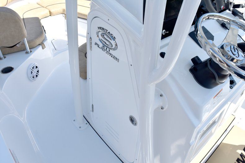 Thumbnail 64 for New 2019 Sportsman Heritage 211 Center Console boat for sale in Fort Lauderdale, FL