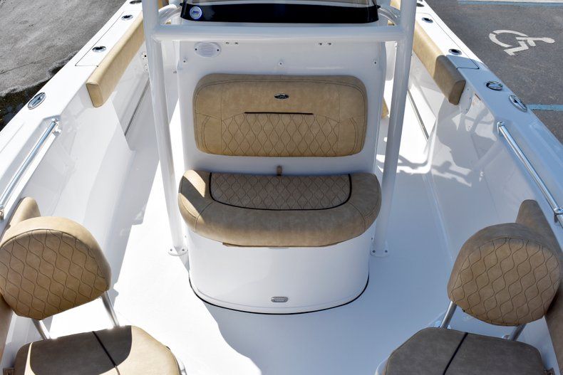 Thumbnail 80 for New 2019 Sportsman Heritage 211 Center Console boat for sale in Fort Lauderdale, FL