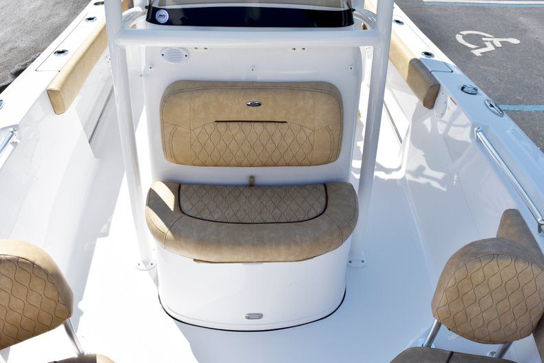 Thumbnail 78 for New 2019 Sportsman Heritage 211 Center Console boat for sale in Fort Lauderdale, FL