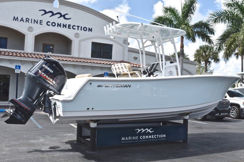 Thumbnail 7 for New 2019 Sportsman Open 232 Center Console boat for sale in Vero Beach, FL