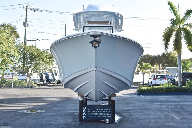 Thumbnail 3 for Used 2019 Sportsman Open 282TE Center Console boat for sale in West Palm Beach, FL
