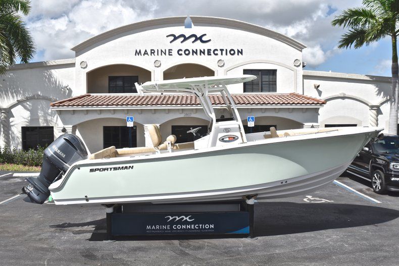 Photo for 2019 Sportsman Heritage 241 Center Console