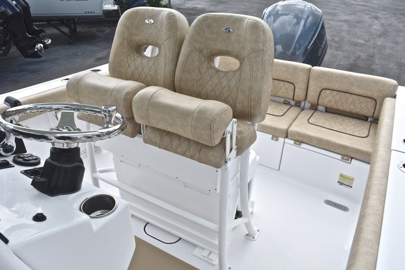 Thumbnail 26 for New 2019 Sportsman Heritage 241 Center Console boat for sale in Miami, FL