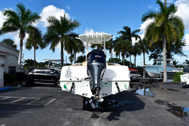 Thumbnail 6 for New 2019 Sportsman Open 232 Center Console boat for sale in Miami, FL