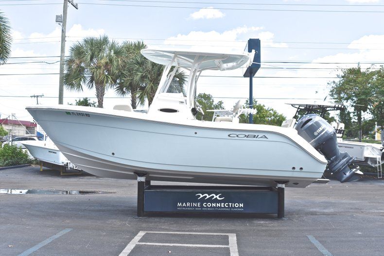 Thumbnail 4 for Used 2016 Cobia 220 Center Console boat for sale in West Palm Beach, FL