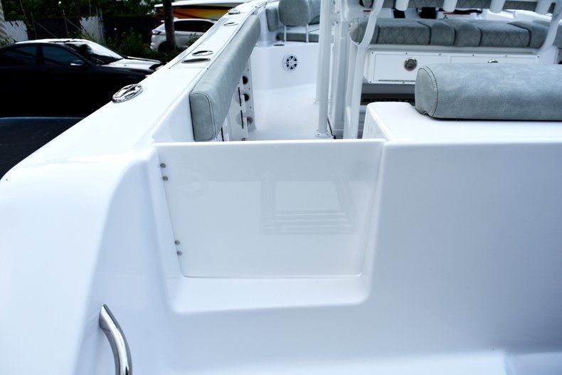 Thumbnail 15 for New 2019 Sportsman Open 232 Center Console boat for sale in West Palm Beach, FL