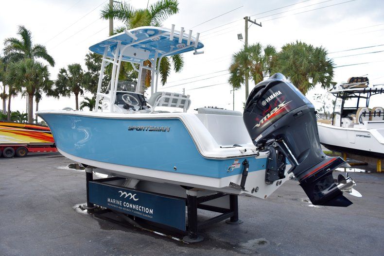 Thumbnail 5 for New 2019 Sportsman Open 232 Center Console boat for sale in West Palm Beach, FL